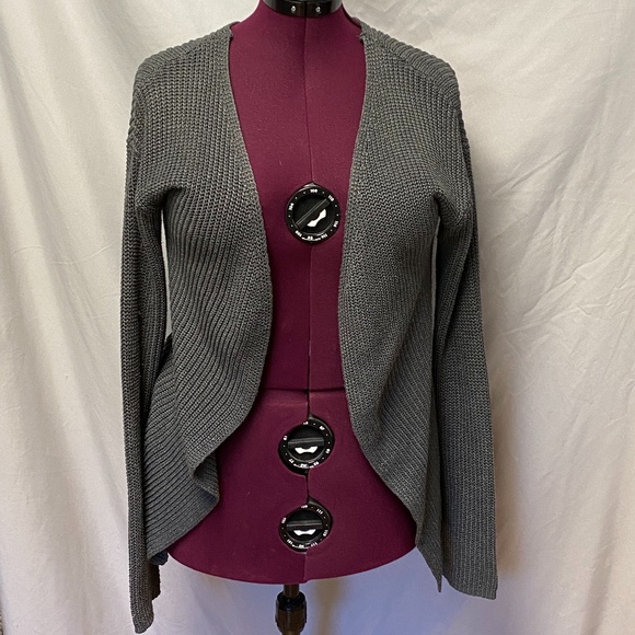 Love tree back laced, open front cardigan - Picture 2 of 6